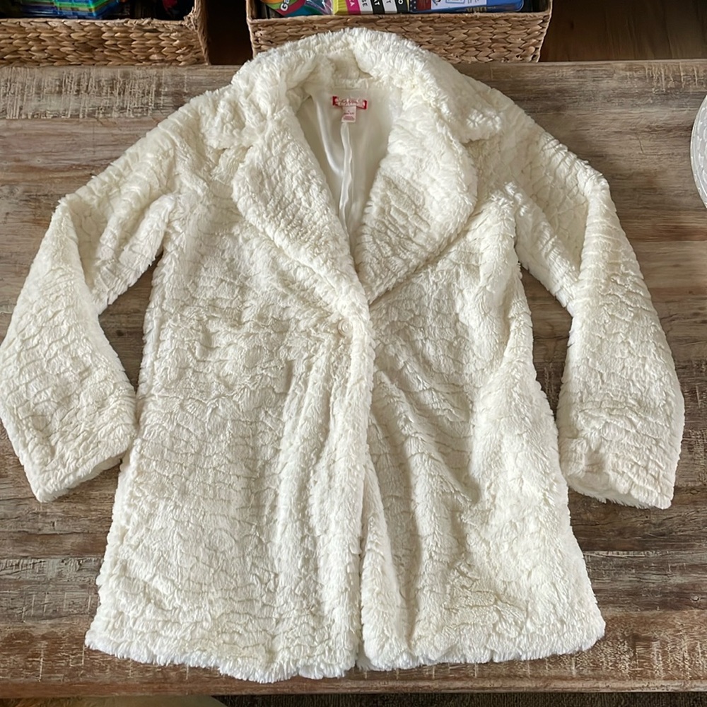 Ruby & Bloom faux fur coat